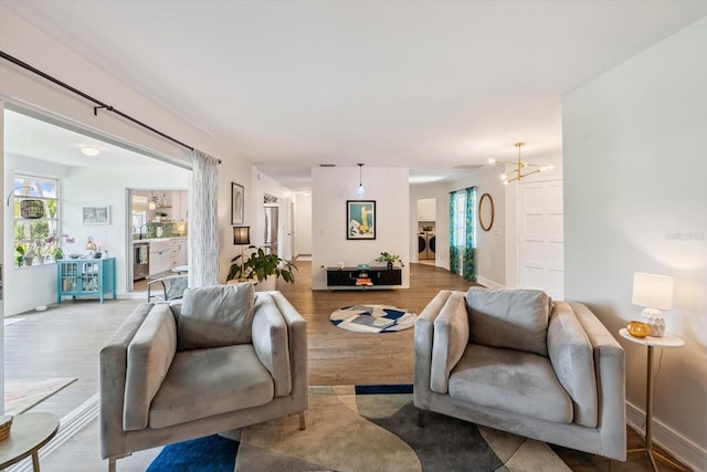 2405 Cardwell Way, Sarasota, FL 34231