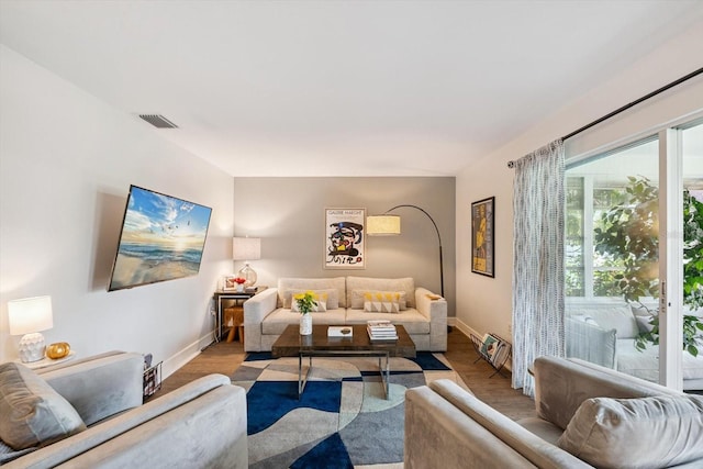 2405 Cardwell Way, Sarasota, FL 34231