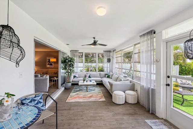 2405 Cardwell Way, Sarasota, FL 34231