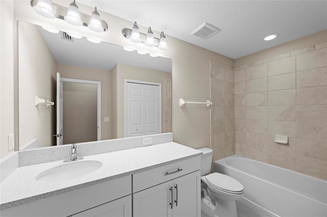 5174 78th St Cir E, Bradenton, FL 34203 - bathroom with vanity and shower / washtub combination