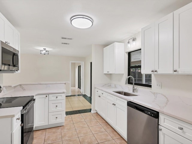 2102 Country Meadows Pl, Sarasota, FL 34235 - photo 16