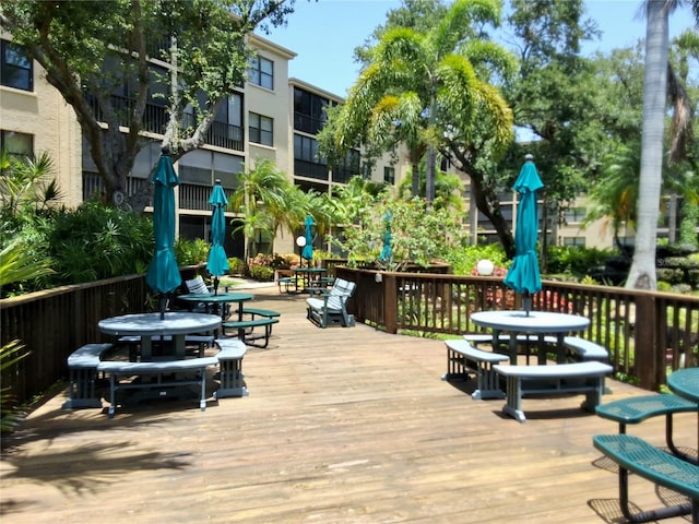 515 30th Ave W Unit H401, Bradenton, FL 34205 - deck with outdoor dining area
