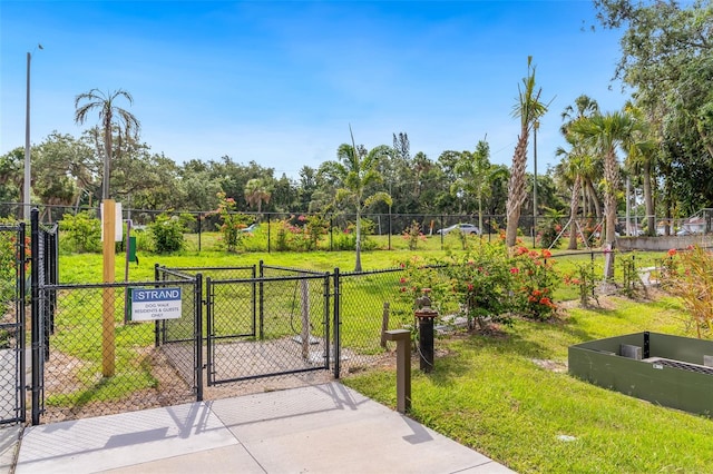 1709 N Tamiami Trl Unit A313, Sarasota, FL 34234 - view of gate