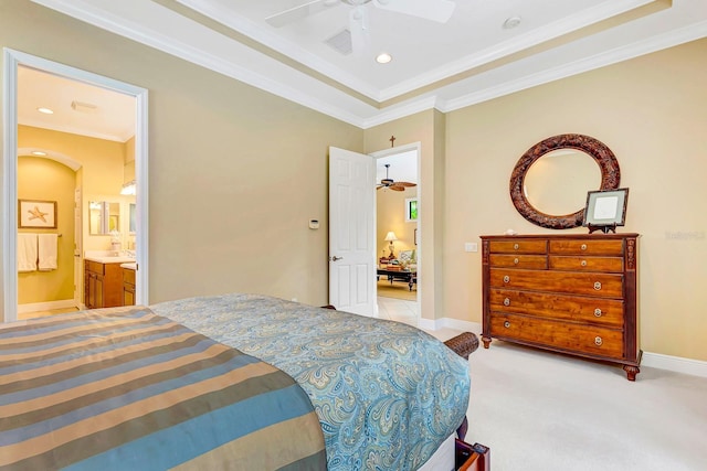 7314 Wexford Ct, Lakewood Ranch, FL 34202 - bedroom with light carpet, crown molding, recessed lighting, ensuite bathroom, and a ceiling fan