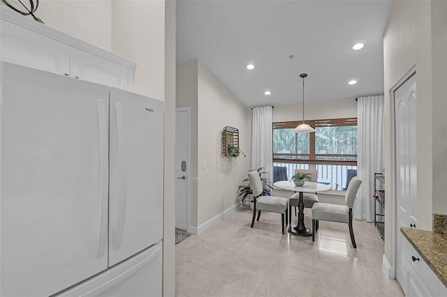 5240 Hyland Hills Ave Unit 1425, Sarasota, FL 34241 - dining room with recessed lighting and baseboards