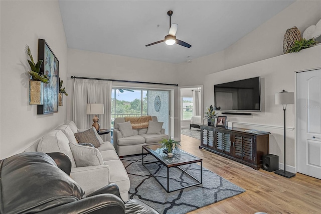 5240 Hyland Hills Ave Unit 1425, Sarasota, FL 34241 - living area with ceiling fan, wood finished floors, and lofted ceiling