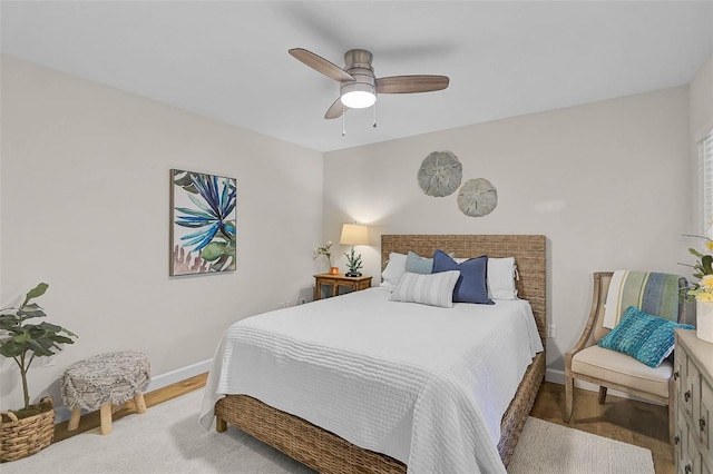 5240 Hyland Hills Ave Unit 1425, Sarasota, FL 34241 - bedroom with baseboards and ceiling fan