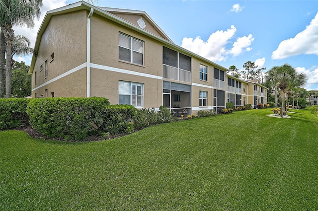 5240 Hyland Hills Ave Unit 1425, Sarasota, FL 34241 - view of building exterior
