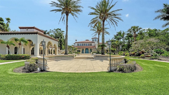 4423 Bay Shore Rd, Sarasota, FL 34234 - view of property's community with a yard