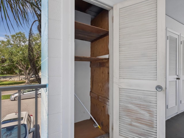 2423 Flamingo Blvd Unit K29, Bradenton, FL 34207 - view of closet