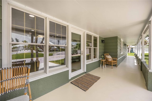 311 Island Cir, Sarasota, FL 34242 - sunroom / solarium with concrete flooring