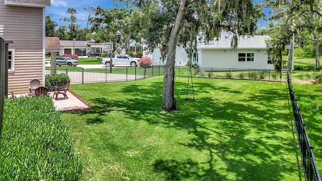 1906 143rd Ct E, Bradenton, FL 34212 - view of yard with a residential view