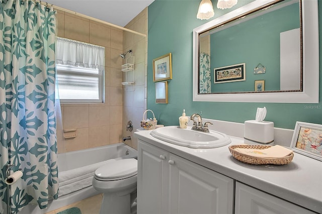 1907 76th St NW, Bradenton, FL 34209 - full bathroom with vanity and shower / tub combo with curtain