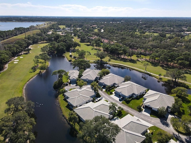 5662 Long Common Cir Unit 8, Sarasota, FL 34235 - photo 1
