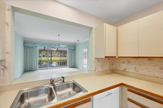 5662 Long Common Cir Unit 8, Sarasota, FL 34235 - photo 21