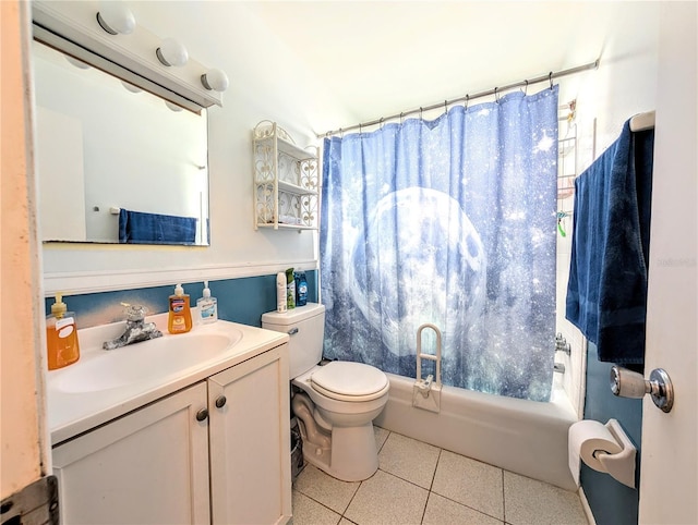 5948 Easy St Unit K35, Bradenton, FL 34207 - bathroom featuring vanity, shower / bath combo with shower curtain, and tile patterned floors