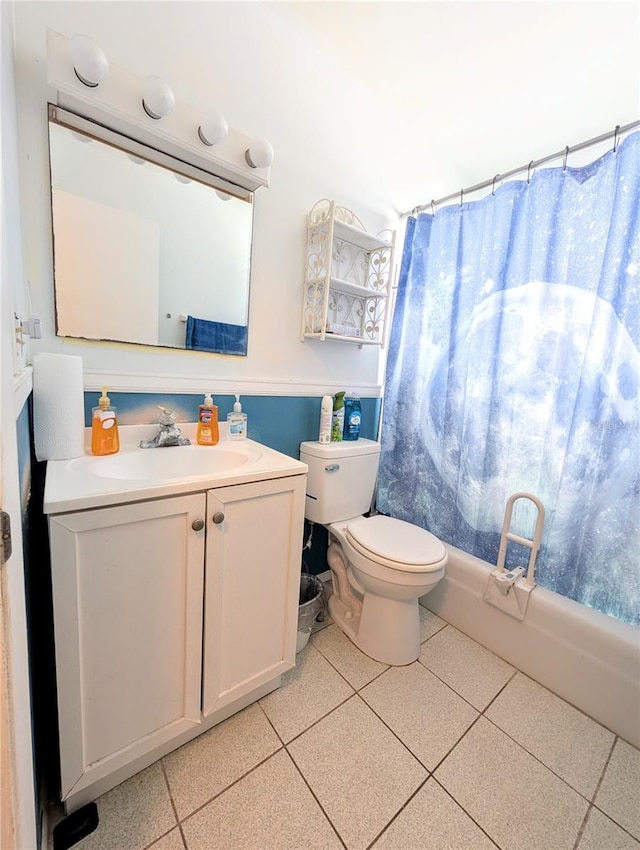 5948 Easy St Unit K35, Bradenton, FL 34207 - full bathroom with vanity, shower / bath combo with shower curtain, and speckle patterned floor