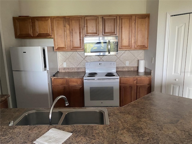 8397 38th Street Cir E Unit 305, Sarasota, FL 34243 - photo 22