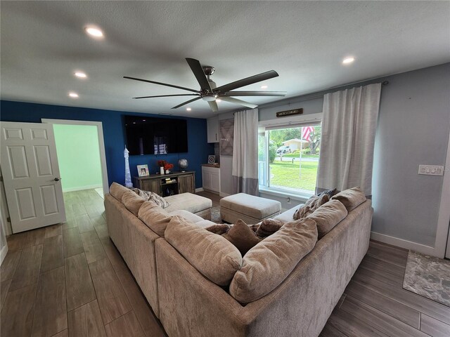 2622 Parma St, Sarasota, FL 34231 - photo 17