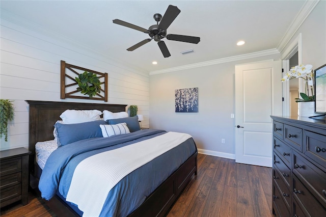 636 Meadow Lake Dr, Freeport, FL 32439 - bedroom with dark wood-style floors, ornamental molding, recessed lighting, and a ceiling fan