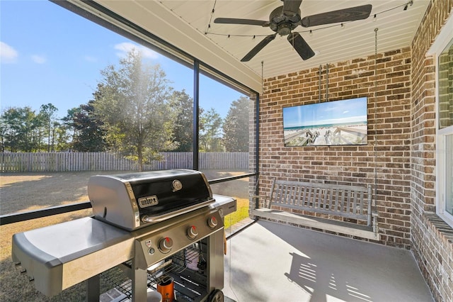 636 Meadow Lake Dr, Freeport, FL 32439 - sunroom featuring ceiling fan