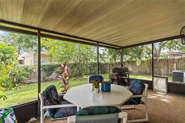616 Bryan Terrace Dr, Brandon, FL 33511 - sunroom with plenty of natural light and outdoor dining space