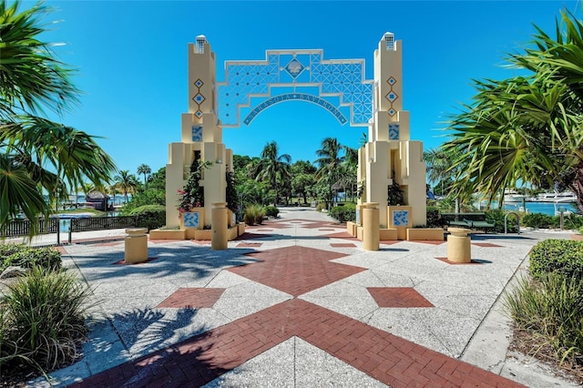 133 Tucker Ave, Sarasota, FL 34232 - view of home's community