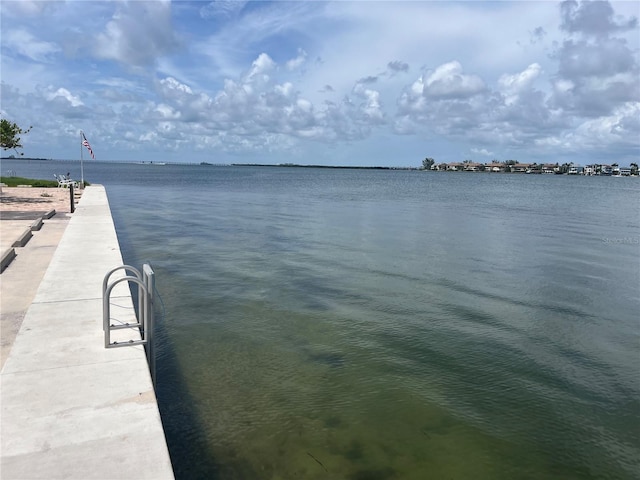 611 Gulf Dr N Unit B24, Bradenton Beach, FL 34217 - water view