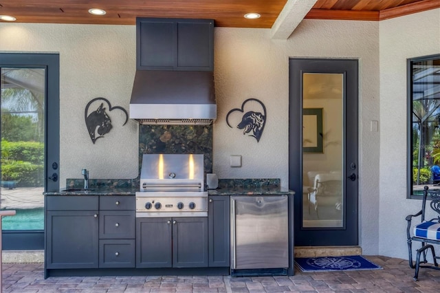14611 Leopard Creek Pl, Lakewood Ranch, FL 34202 - view of patio featuring exterior kitchen and a sink