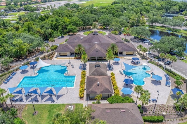 14611 Leopard Creek Pl, Lakewood Ranch, FL 34202 - drone / aerial view of a pool