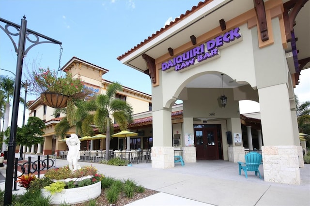 840 The Esplanade N Unit 805, Venice, FL 34285 - view of building exterior
