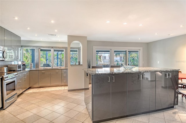 3210 Bayou Sound, Longboat Key, FL 34228 - photo 7