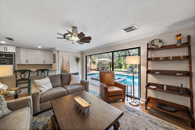 4533 Friar Tuck Ln, Sarasota, FL 34232 - photo 6