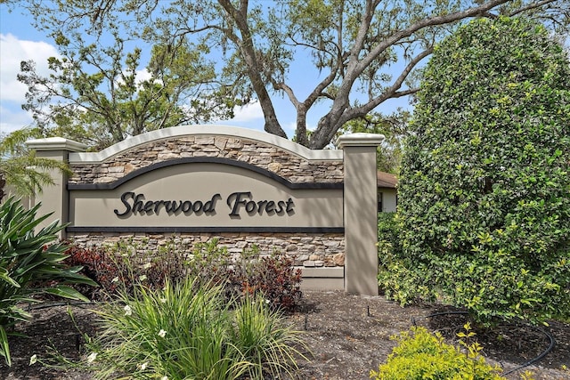4533 Friar Tuck Ln, Sarasota, FL 34232 - photo 57