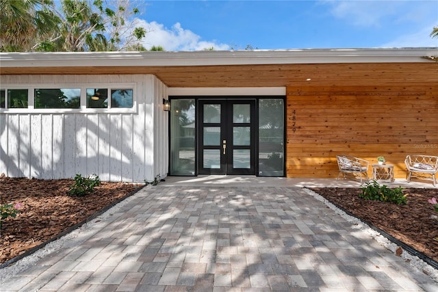 4879 Commonwealth Dr, Sarasota, FL 34242 - property entrance with french doors