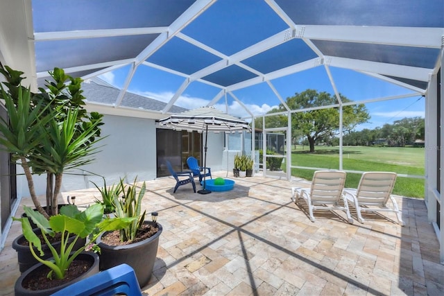 4116 61st Avenue Terrace W, Bradenton, FL 34210 - view of patio / terrace featuring glass enclosure