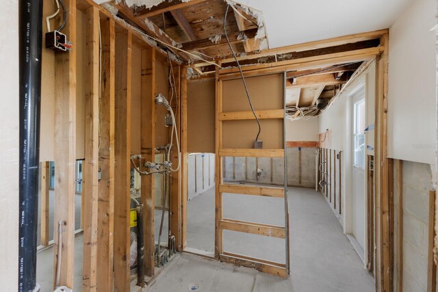 212 71st St, Holmes Beach, FL 34217 - view of below grade area