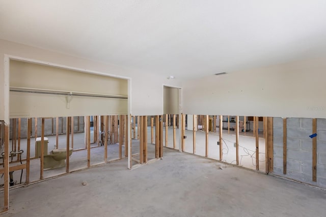 212 71st St, Holmes Beach, FL 34217 - view of below grade area