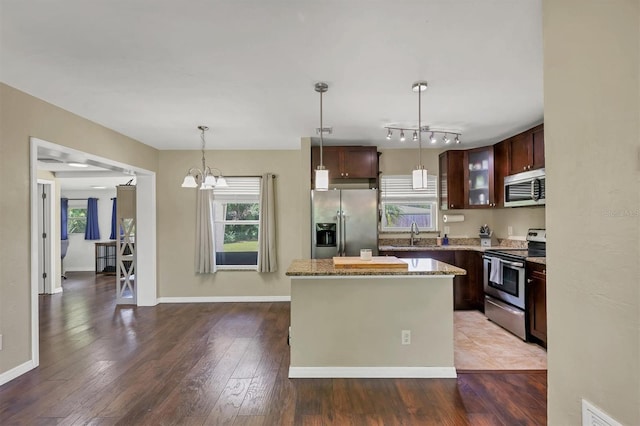 1922 Crampton Ave, Sarasota, FL 34235 - photo 2