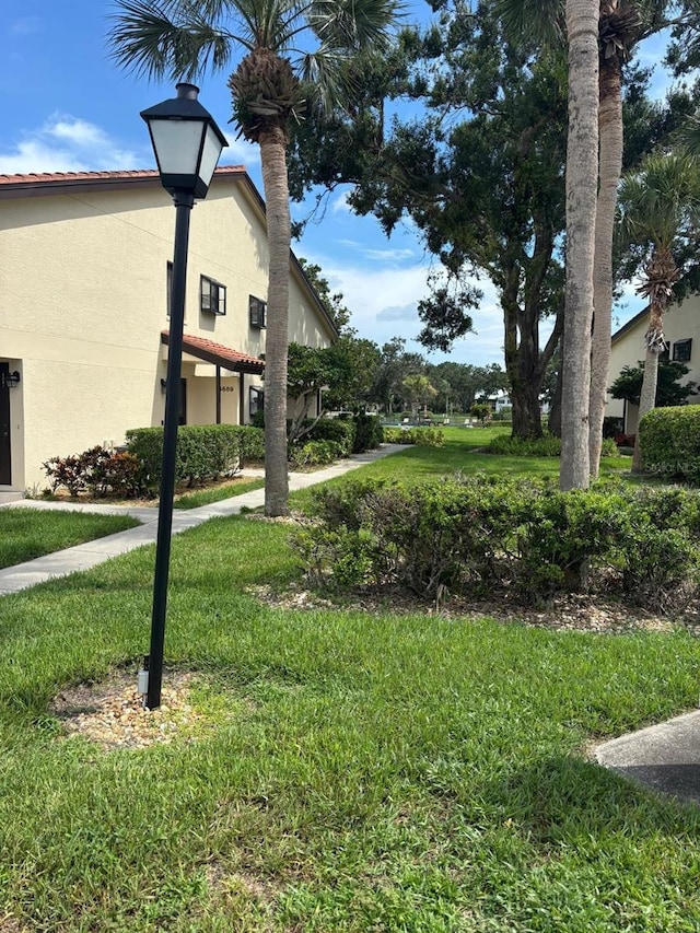 5689 Gardens Dr, Sarasota, FL 34243 - photo 2