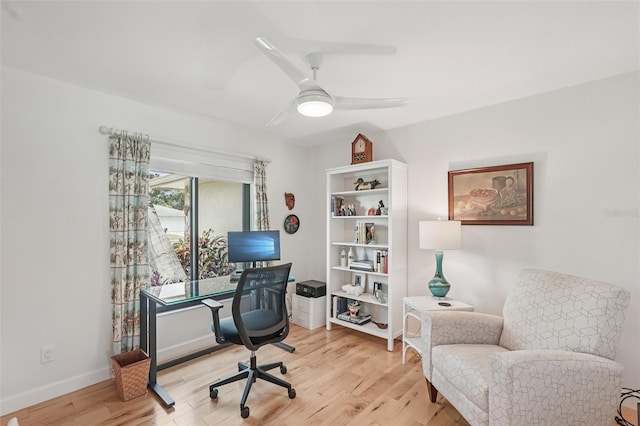 5283 Everwood Run, Sarasota, FL 34235 - office space with light wood-style floors and ceiling fan