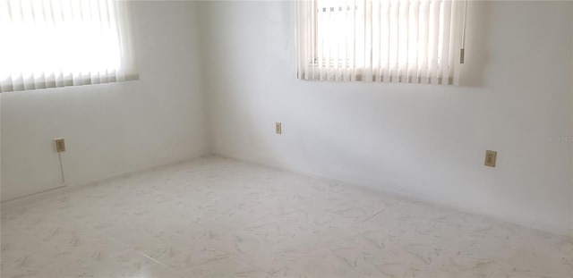 4640 Orlando Cir, Bradenton, FL 34207 - view of unfurnished room
