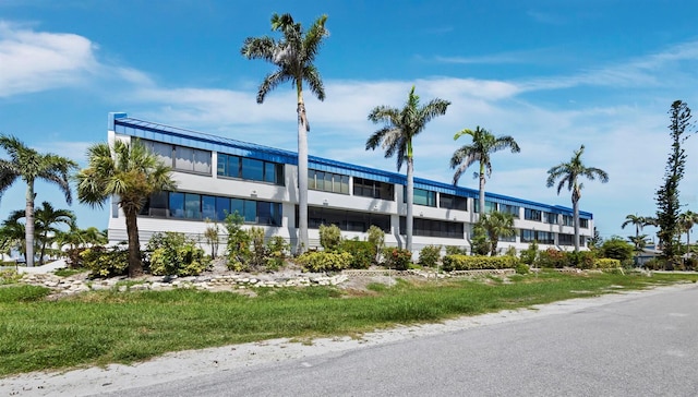 1007 Gulf Dr N Unit 203, Bradenton Beach, FL 34217 - photo 3
