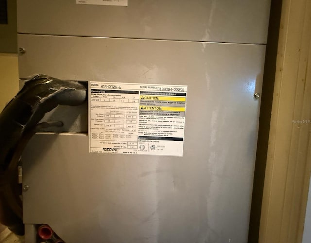 1264 Village Way, Orlando, FL 32807 - detailed view of heating unit