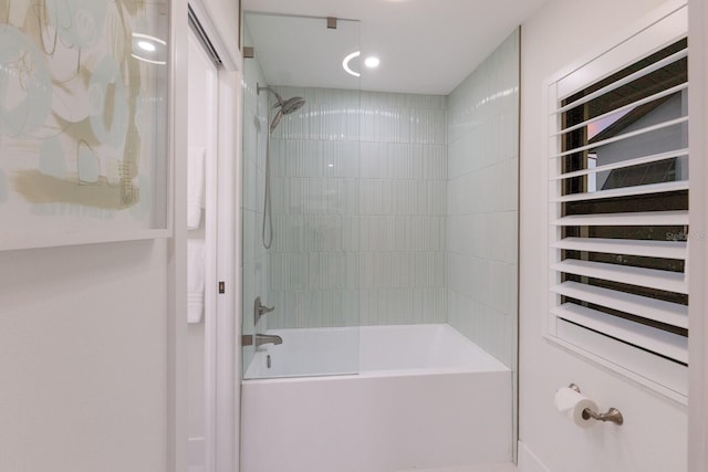 510 Putter Ln, Longboat Key, FL 34228 - full bathroom featuring  shower combination