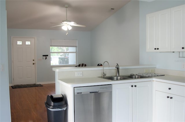 671 E Baffin Dr, Venice, FL 34293 - kitchen featuring stainless steel dishwasher, a peninsula, a ceiling fan, wood finished floors, and white cabinets
