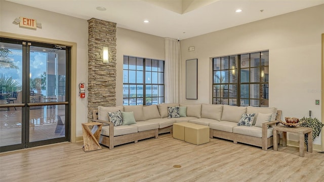 1114 Bearing Ct, Bradenton, FL 34208 - living area with wood finished floors and recessed lighting