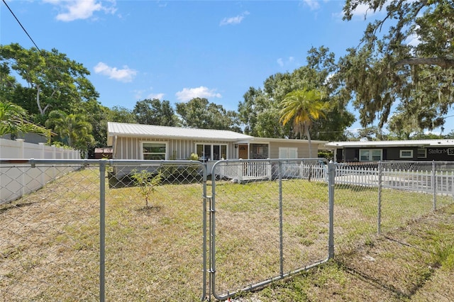 1013 Cronley Pl, Sarasota, FL 34237 - photo 5