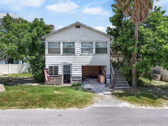 104 10th St S, Bradenton Beach, FL 34217