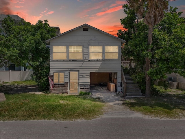 104 10th St S, Bradenton Beach, FL 34217